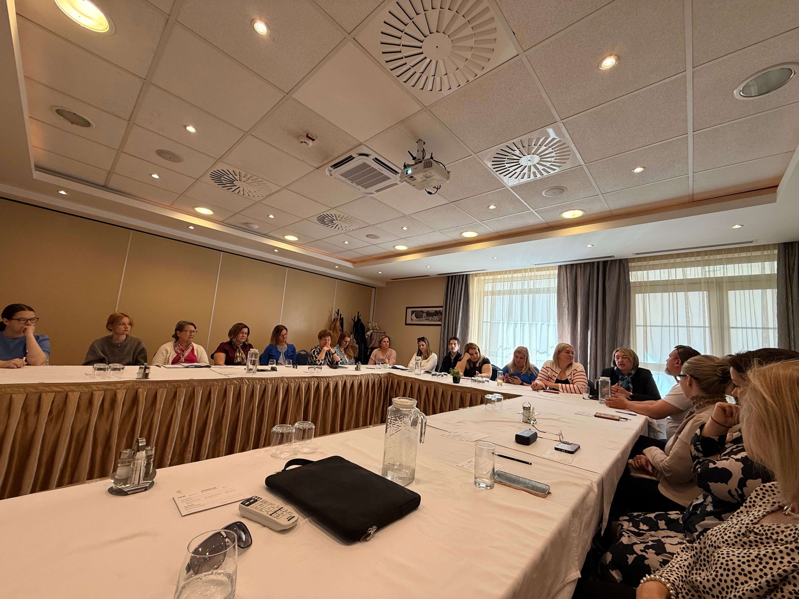 Az NLB Business Brunch a City Hotel Miskolcban