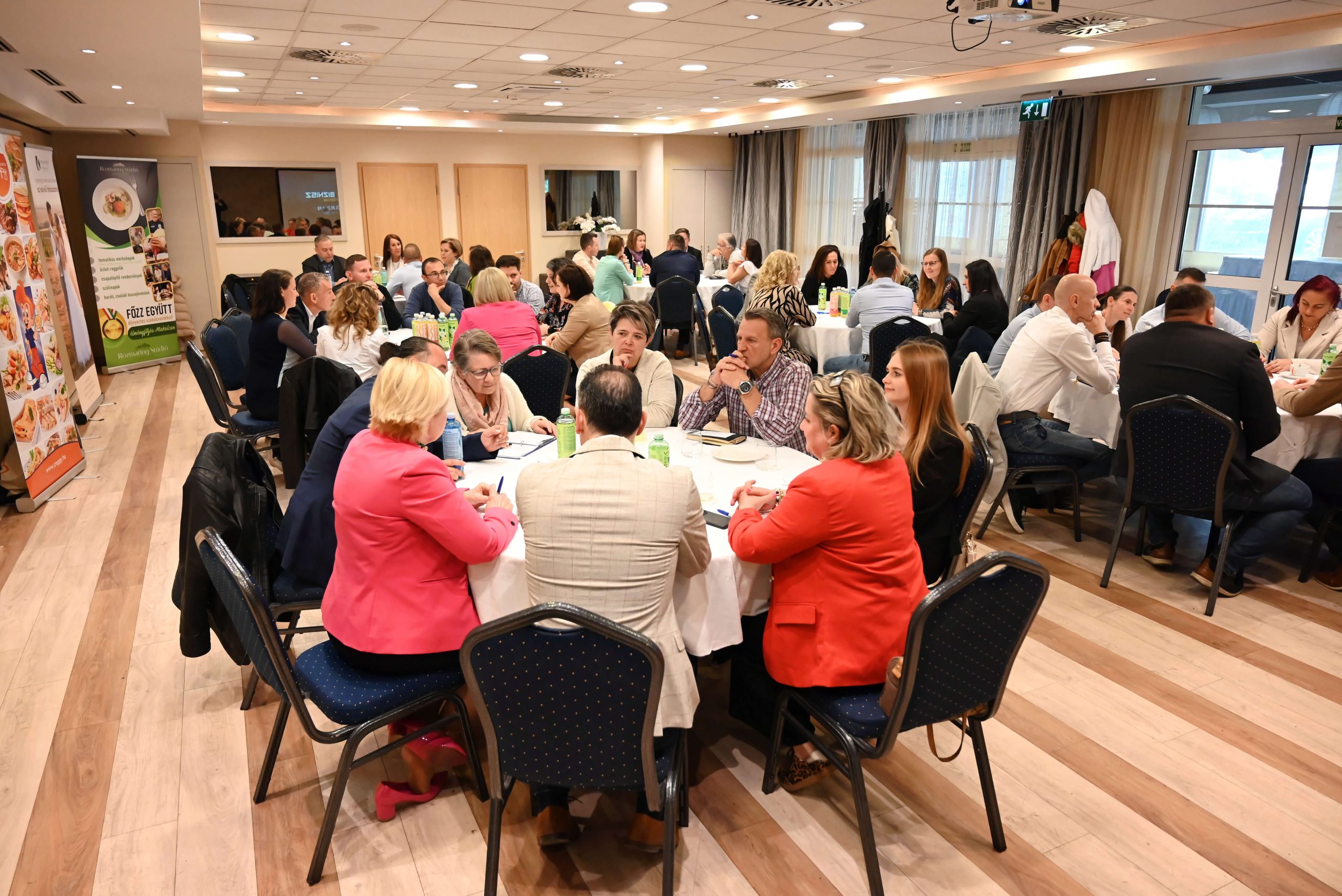 KKV-Biznisz-Fórum_2026_0421_teljes-galéria_Kiss-Viktor-foto (55)